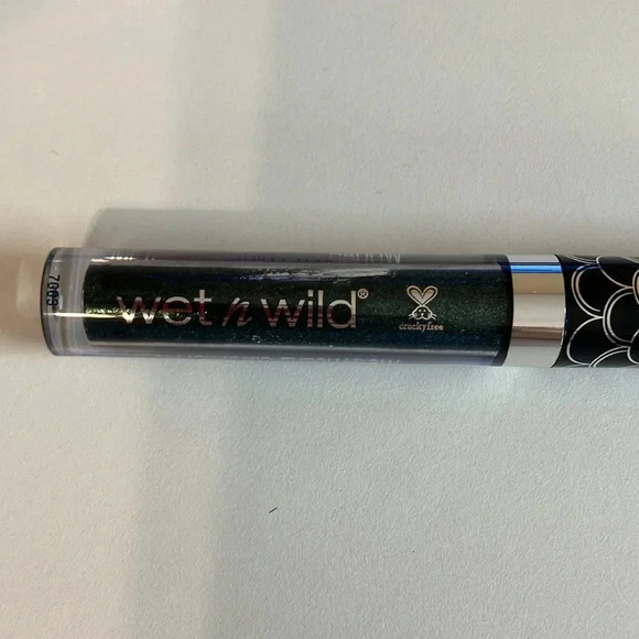 Wet N Wild LIMITED EDITION Bundle of 4pcs Make Up. New - Picture 6 of 9